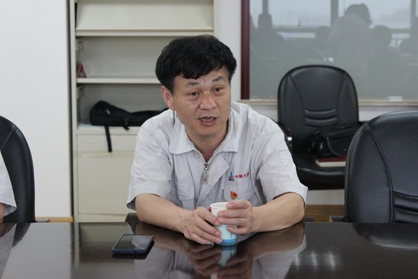 3821564558966985.jpg 毛海波總經理進行業務交流.jpg