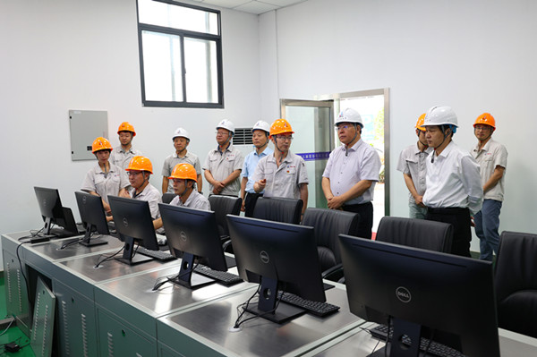 9921624498165473.jpg 宮總檢查安全環保工作1_副本.jpg